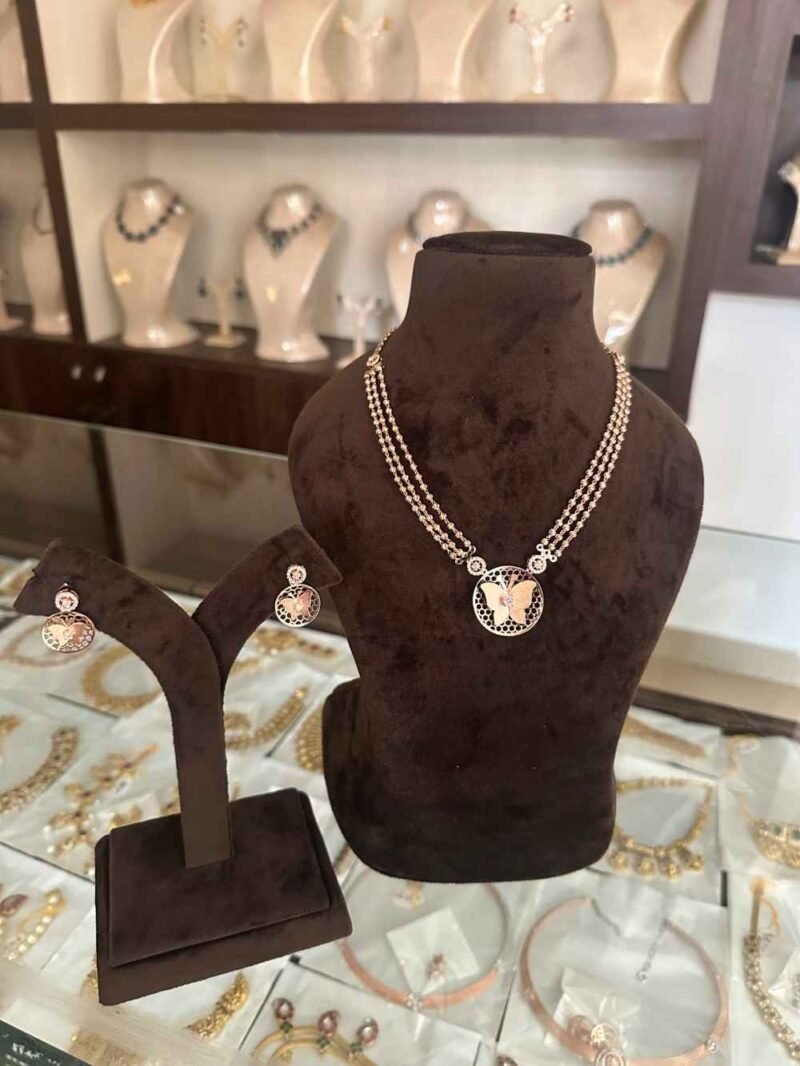 3 Layer Rosegold necklace set