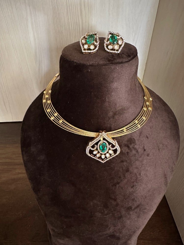 Victorian pendant set Victorian pendant set