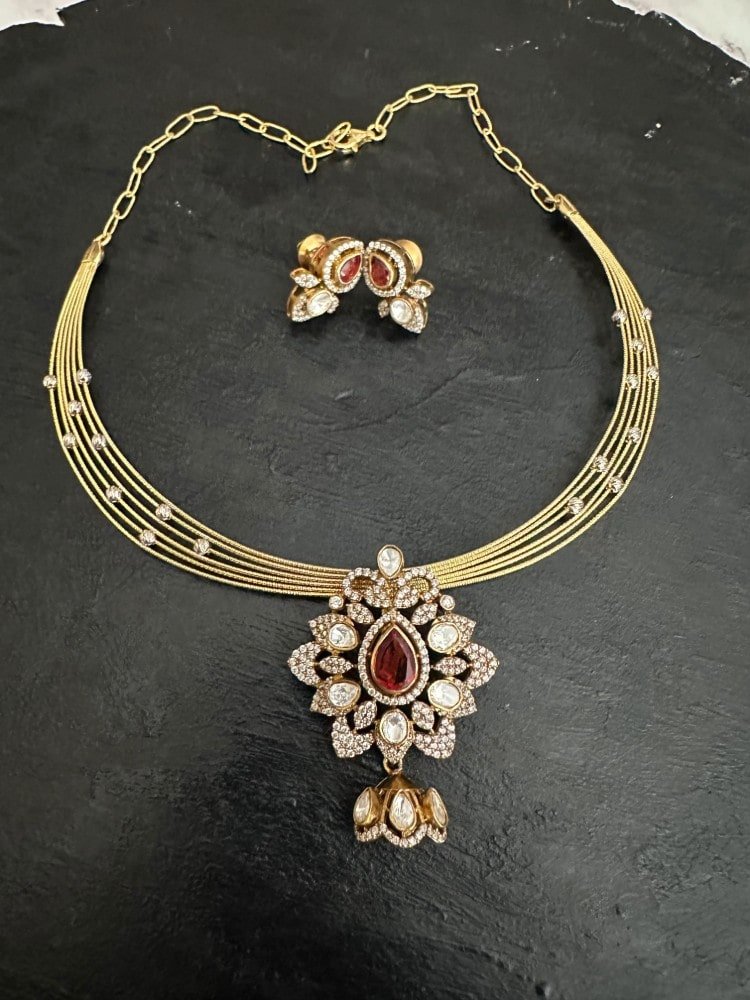 Victorian pendant set Victorian pendant set