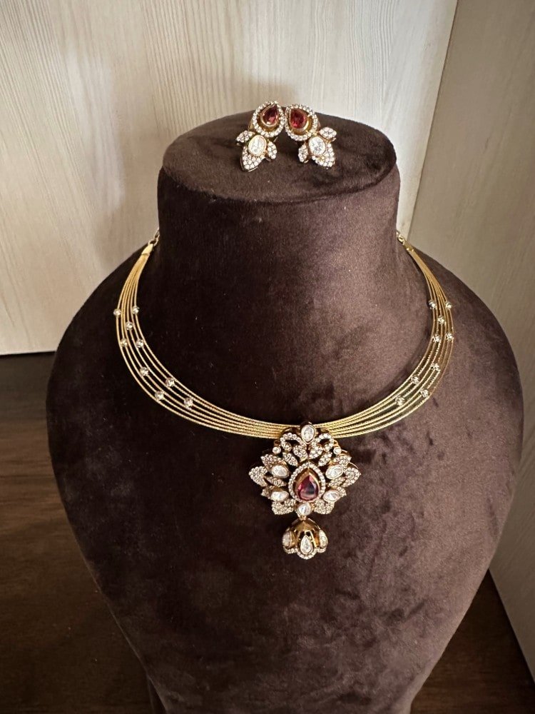 Victorian pendant set Victorian pendant set