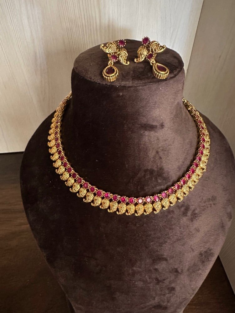 Mango Ruby Necklace set Mango Ruby Necklace set
