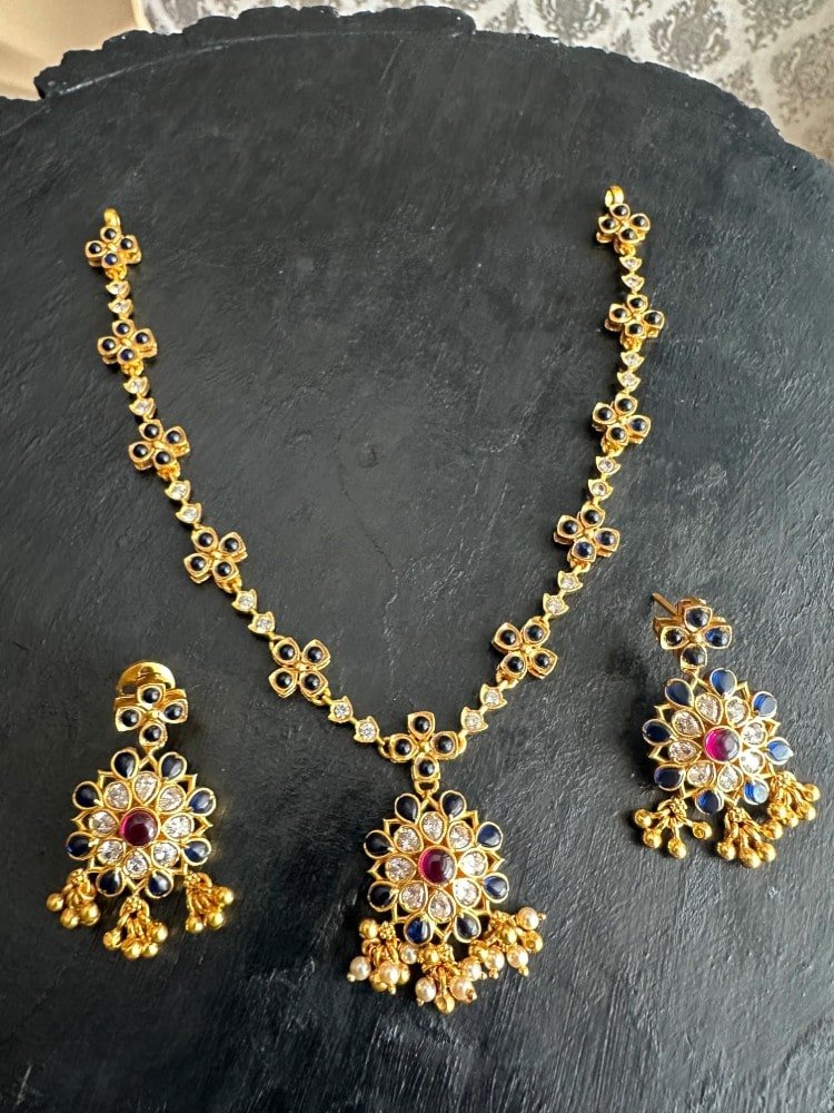 Blue Sapphire CZ Flower Necklace Set Blue Sapphire CZ Flower Necklace Set