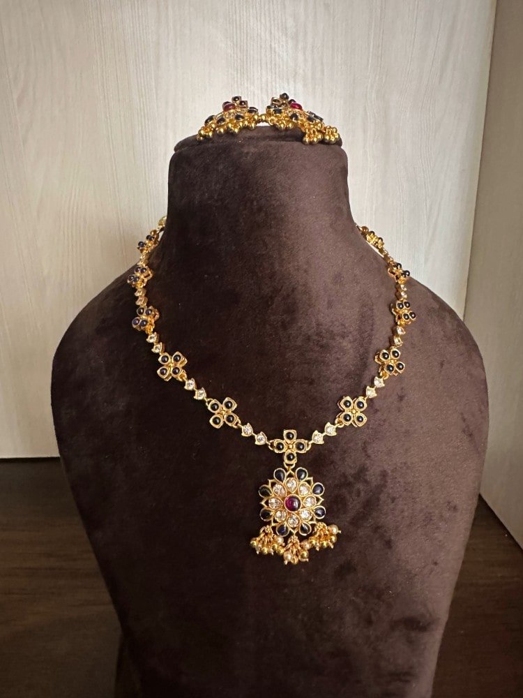 Blue Sapphire CZ Flower Necklace Set Blue Sapphire CZ Flower Necklace Set