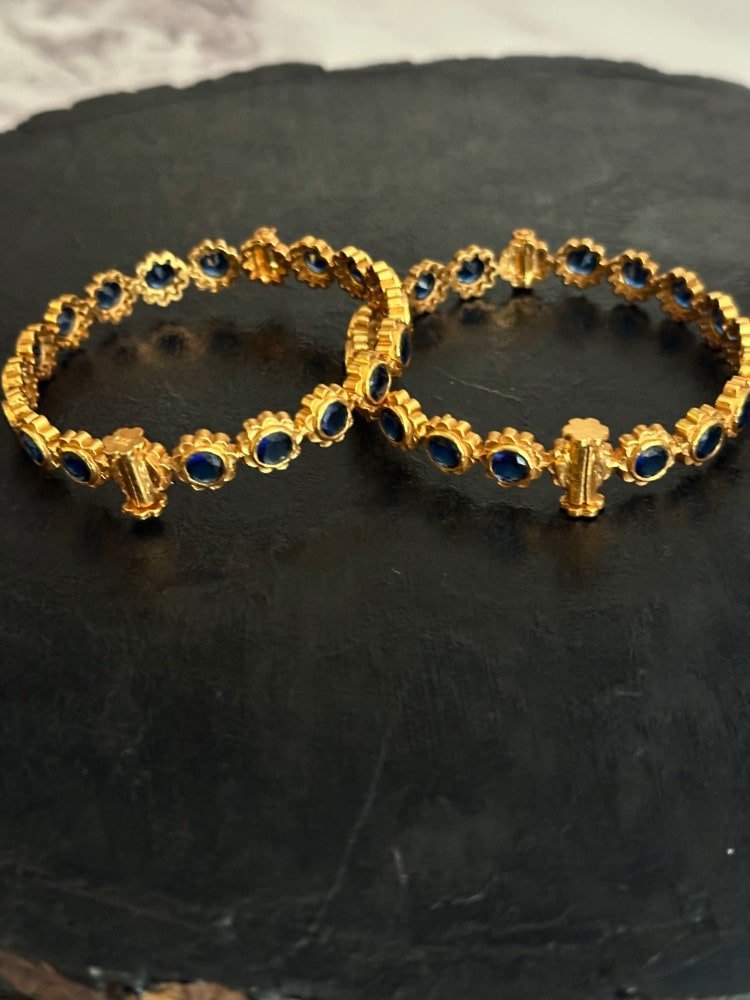 Blue sapphire Flower Design Bangle Blue sapphire Flower Design Bangle
