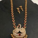 Swan Red Stone Necklace Set