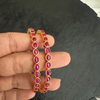 Oval Kemp Light Weight Bangle