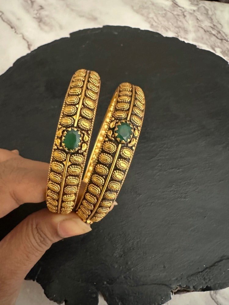 Antique Marakata Bangle Antique Marakata Bangle