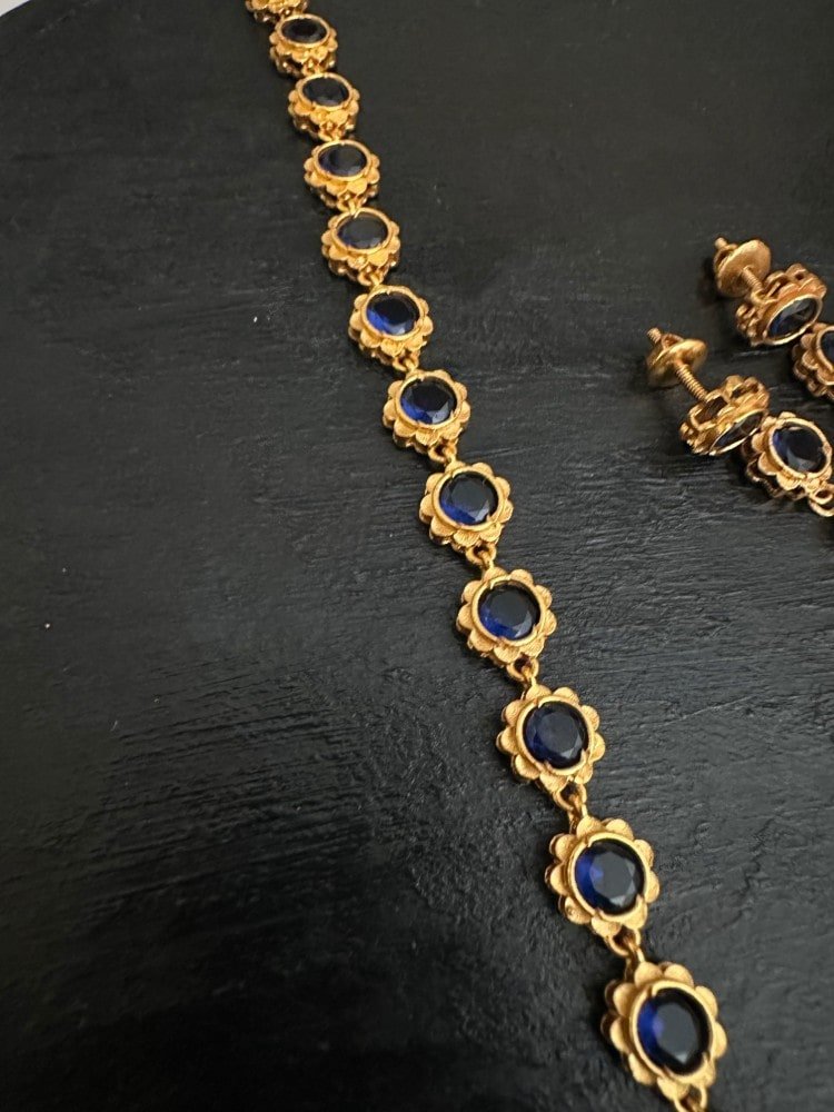 Blue Stone Swan Necklace set Blue Stone Swan Necklace set