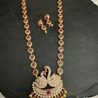 Ruby Stone Swan Necklace Set