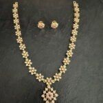 Simple Flower Diamond Replica Set