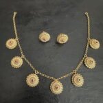 Invisible Flower Motif Chain Set