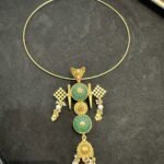 Kolhapuri emerald pendant Hasli necklace
