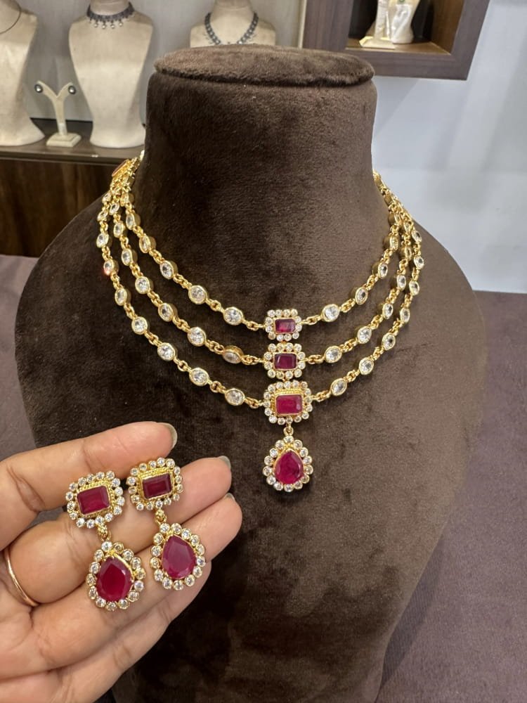 3 layer ruby white stone necklace set 3 layer ruby white stone necklace set