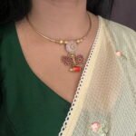 Pastel pink and kemp stone Kolhapuri Hasli set