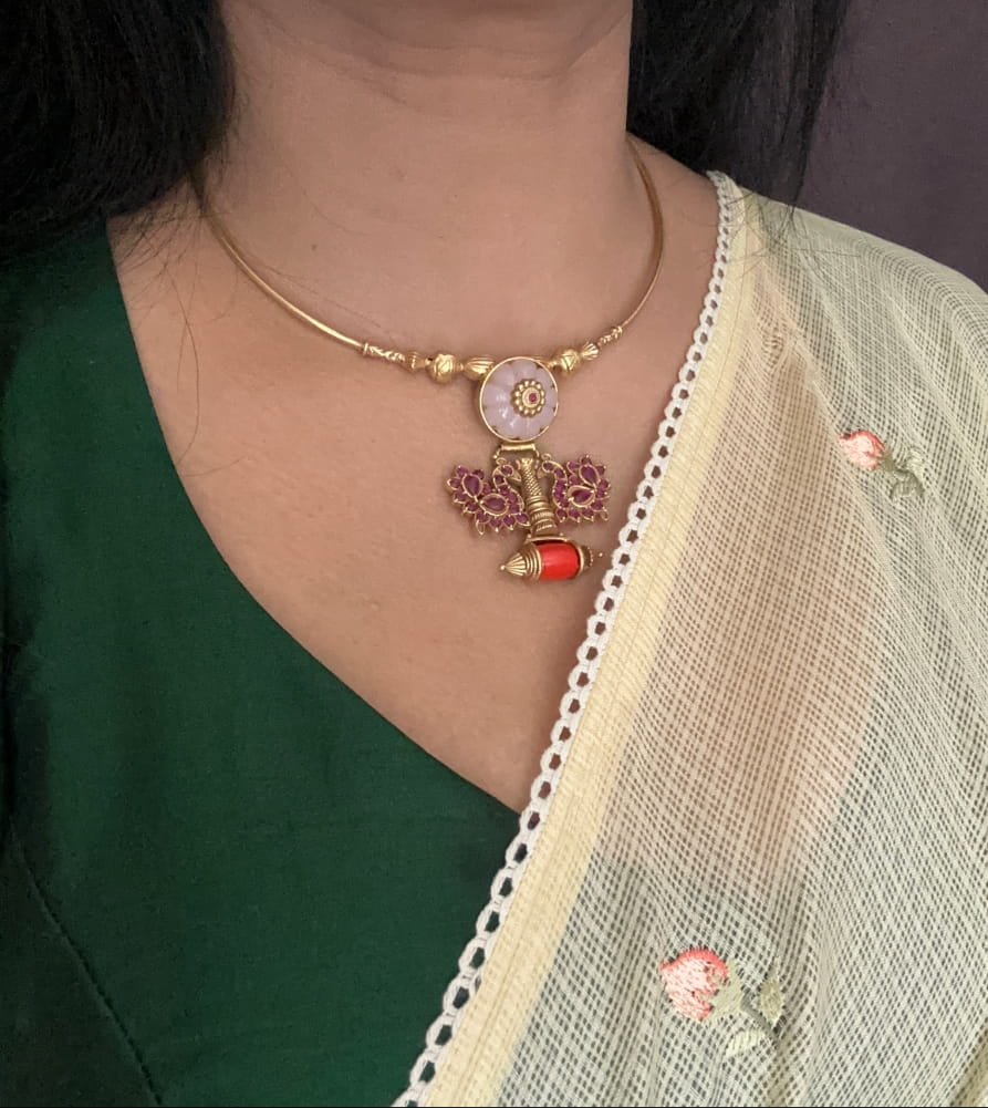 Pastel pink and kemp stone Kolhapuri Hasli set Pastel pink and kemp stone Kolhapuri Hasli set