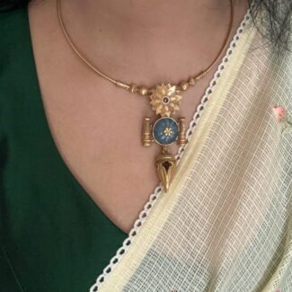 Blue stone floral Kolapuri Hasli set