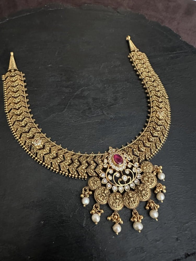 Zig Zag Lakshmi Necklace Set Zig Zag Lakshmi Necklace Set