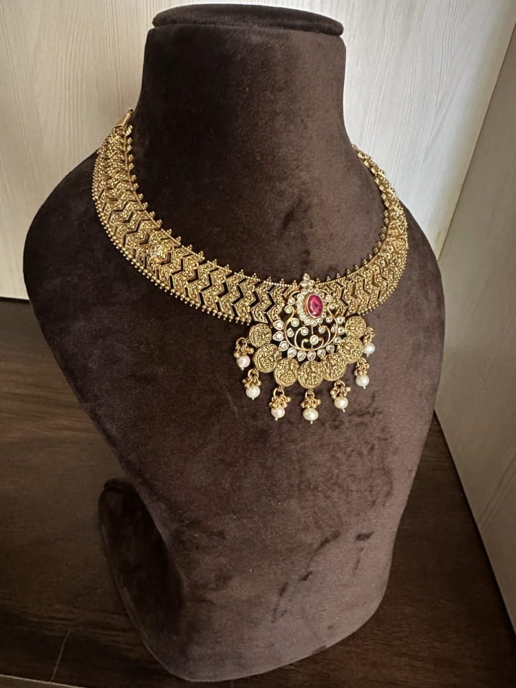 Zig Zag Lakshmi Necklace Set Zig Zag Lakshmi Necklace Set