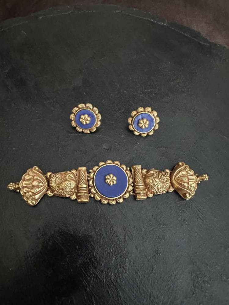 Kolhapuri Blue Stone Choker Set Kolhapuri Blue Stone Choker Set