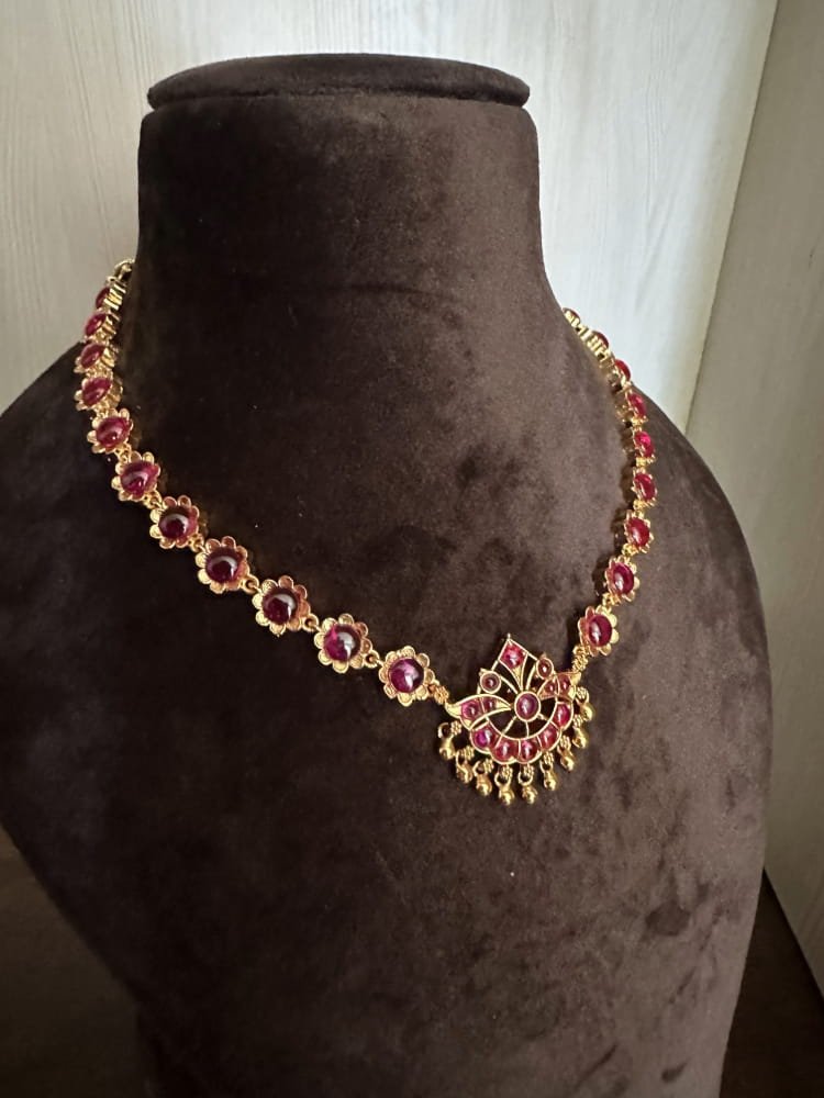 Ruby Kemp Flower Necklace Ruby Kemp Flower Necklace
