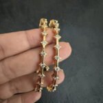 Single Stone Closed Bangle