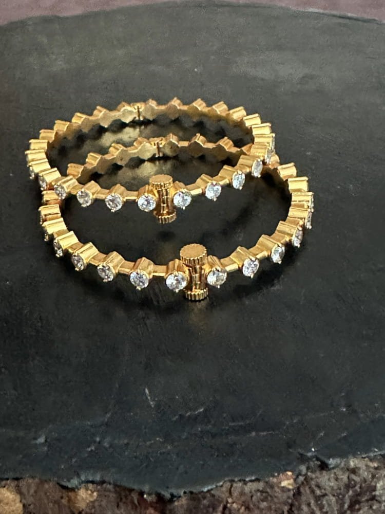 CZ Diamond Screw Bangle CZ Diamond Screw Bangle